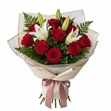 Букет цветов из:  Лилии и Розы в Краснобродском