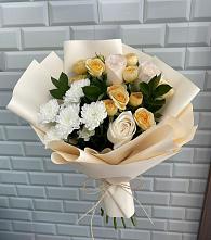 Букет цветов из:  Розы и Хризантемы в Краснобродском