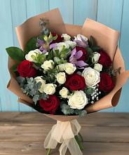 Букет цветов из:  Розы и Альстромерии #REPLACE_PRED# Краснобродском