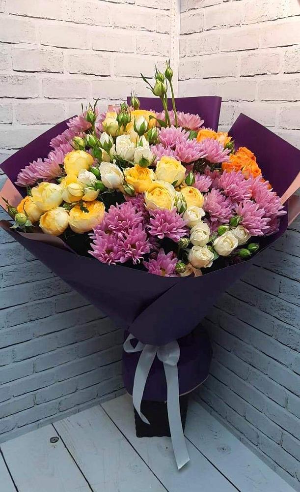 Букет цветов из: Хризантемы и Розы в Краснобродском