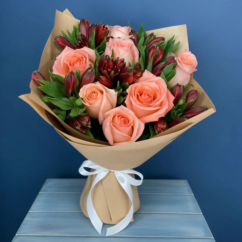 Букет цветов из: Розы и Альстромерии в Краснобродском