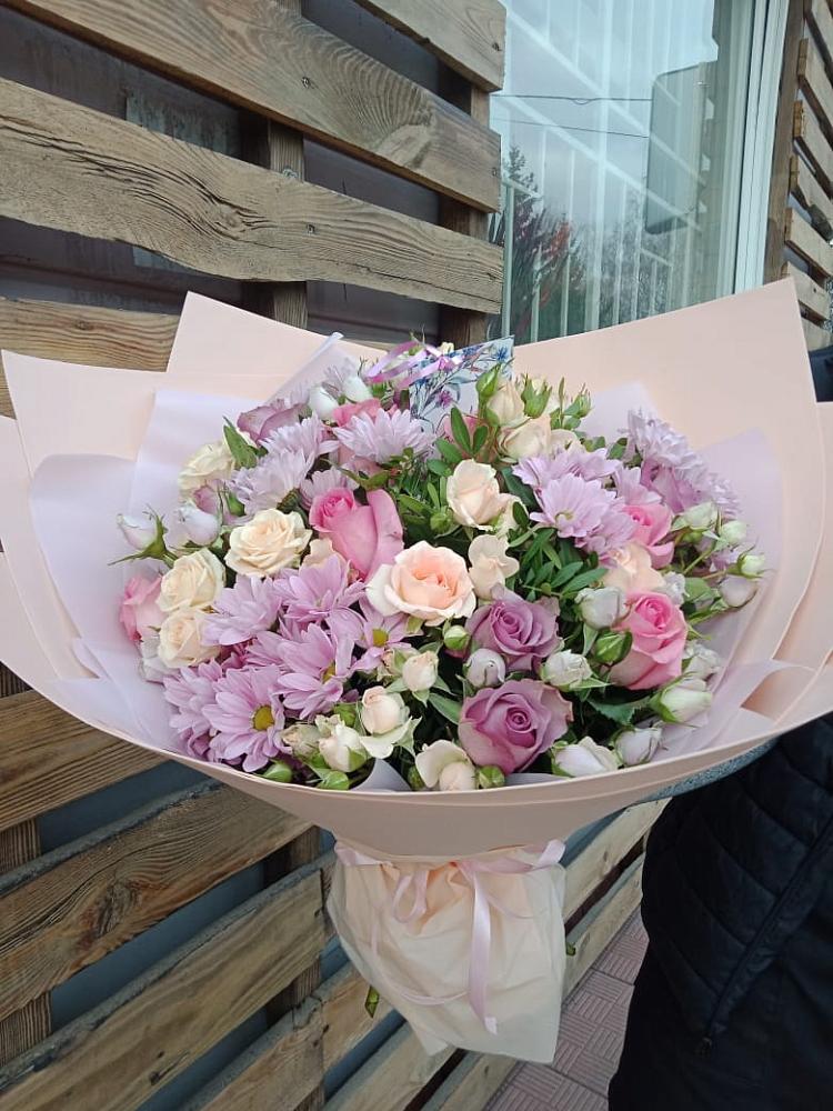 Букет цветов из: Розы и Хризантемы в Краснобродском