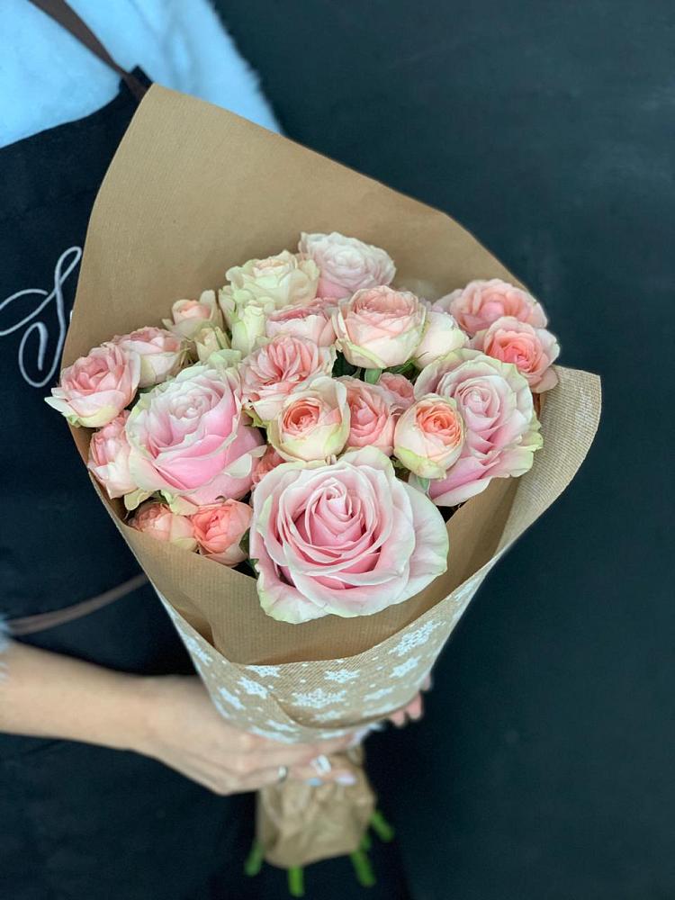 Букет цветов из: Хризантемы и Розы в Краснобродском