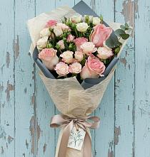 Букет цветов из:  Розы в Краснобродском